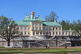 Большой (Меншиковский) дворец Северный фасад центральной части.