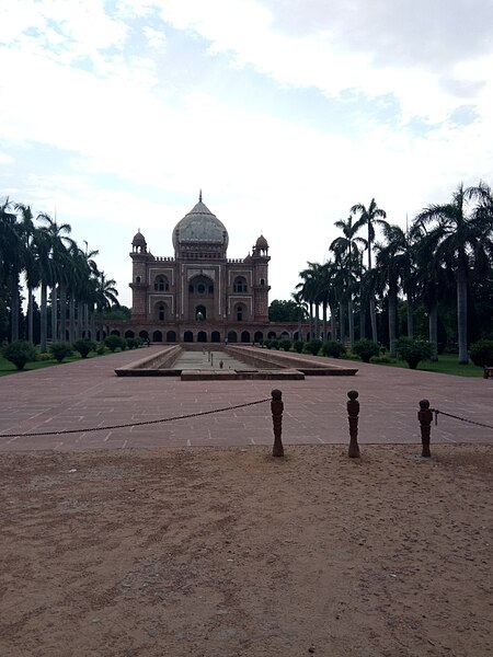 File:Safdarjungtomb.jpg