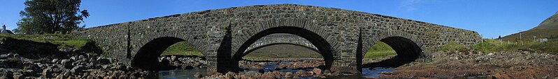 File:Sligachan banner Bridge.jpg