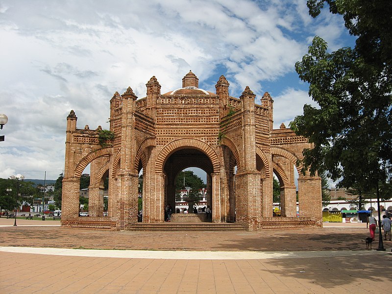 File:ChiapadeCorzoFuenteColonial.jpg