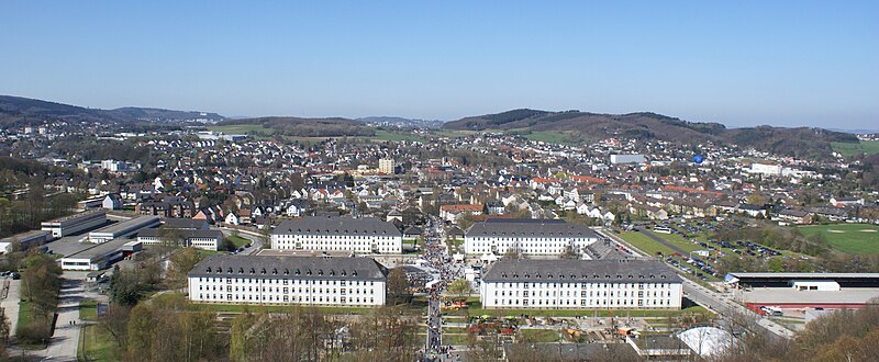 Файл:Hemer-Ueberblick Juebergturm.JPG