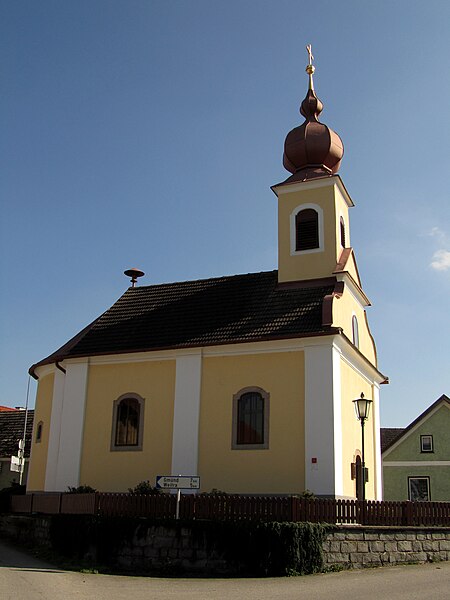 File:Ortskapelle Eichberg.jpg