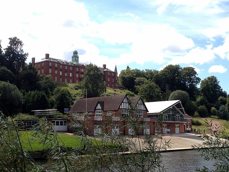 File:Shrewsbury School and boathouse.JPG