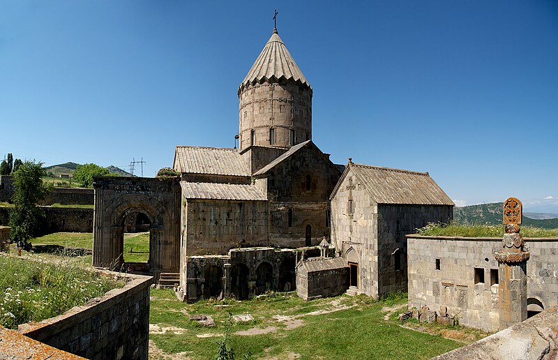 File:Tatev Monastery closeup.jpg