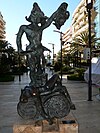 Salvador Dalí. Escultura de Perseo