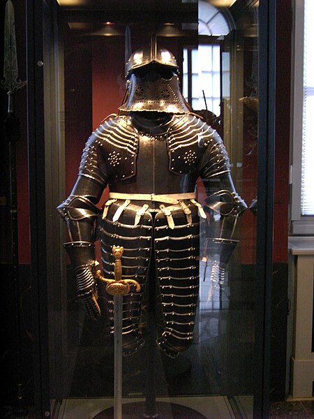 File:Dresden-Zwinger-Armoury-Armor.09.JPG