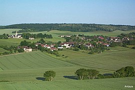 A general view of Eaux-Puiseaux