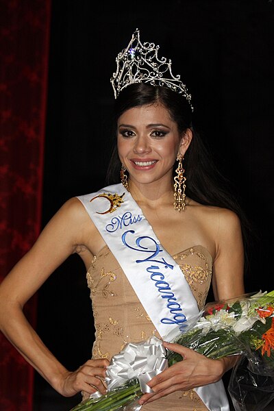 Файл:Miss Nicaragua Indiana Sanches.jpg