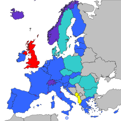      Eurozona     Otros miembros de la UE     Otros miembros del Espacio Económico Europeo, y Suiza     Micro-Estados participantes en la SEPA     Reino Unido (Permanece en la SEPA después del Brexit)[1]​     Candidatos a miembros de la UE participantes en la SEPA