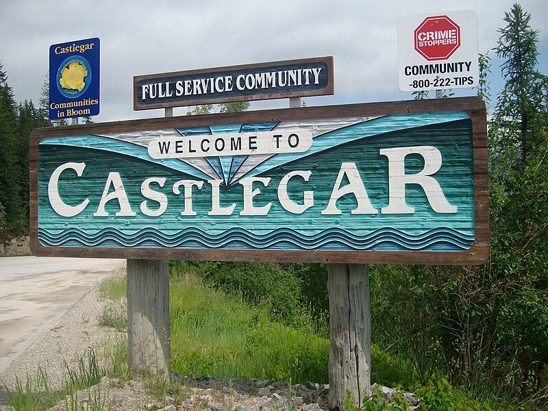 Файл:Castlegar- welcome sign.JPG