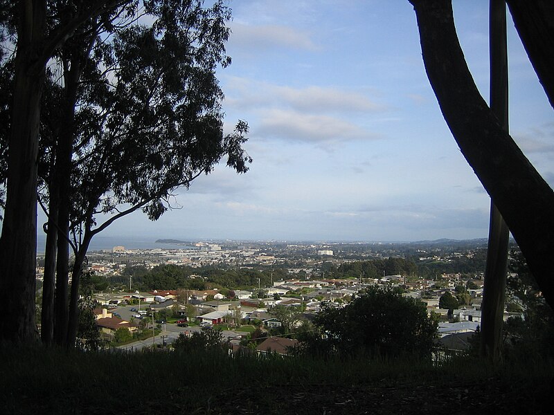 File:Millbrae California.jpg