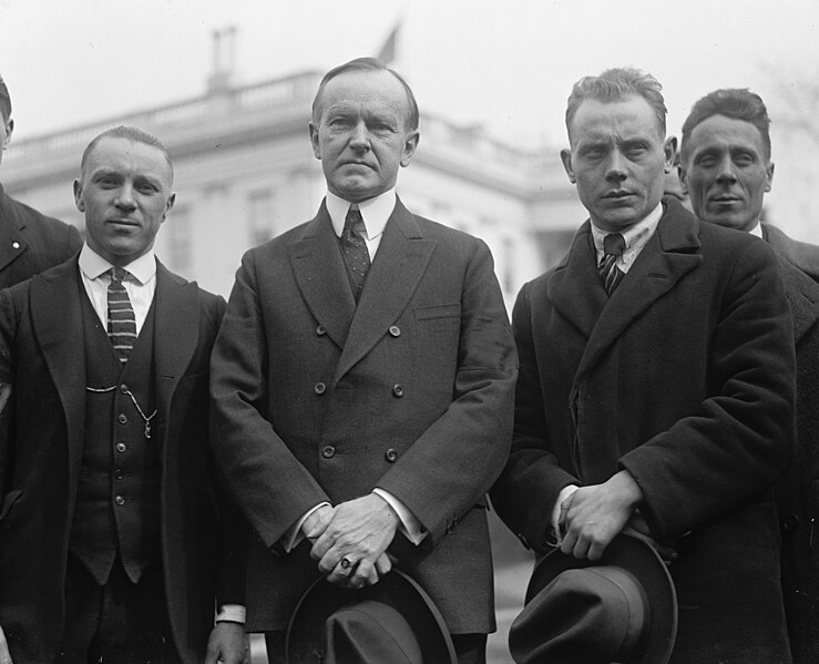 File:Ray, Coolidge, Nurmi.jpg