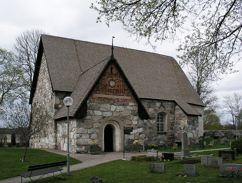 File:Ro kyrka view01.jpg