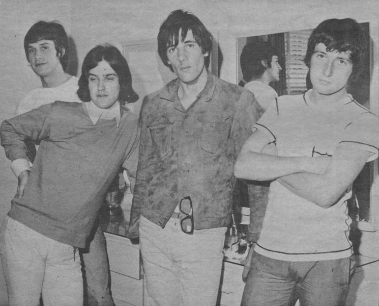 File:The Kinks 1965.png