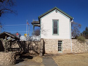 道爾頓崗藏身處和博物館（英语：Dalton Gang Hideout and Museum）