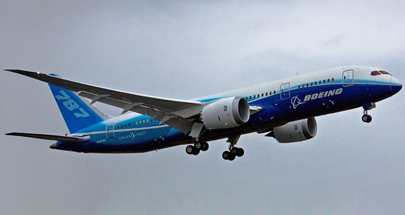 Файл:Boeing 787 first flight.jpg