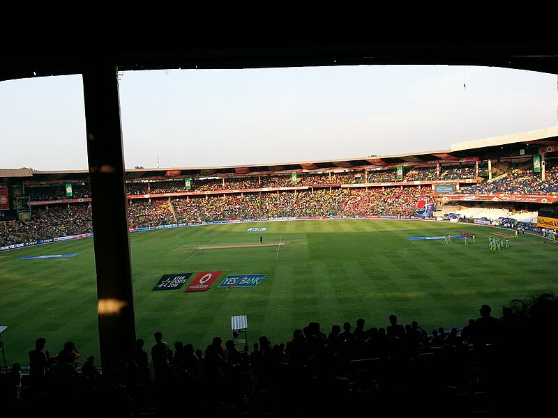 File:Chinnaswamy Stadium May 2014.jpg