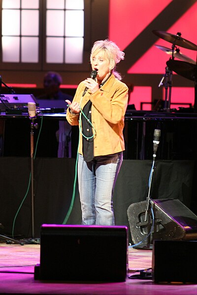 File:Connie Smith-Opry 3.jpg