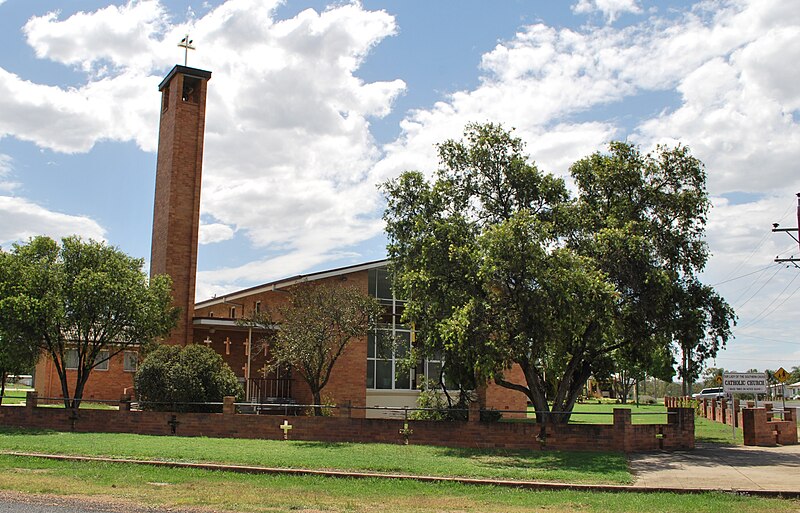 File:InglewoodRomanCatholicChurch.JPG