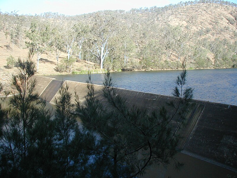 File:McCauleyWeir2.jpg