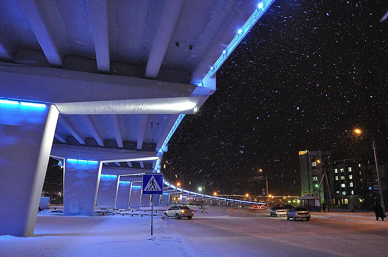 Файл:Novy Urengoy (Overpass).jpg