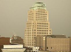 La torre en el skyline de Cleveland