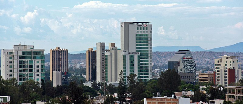 File:Skyline Guadalajara (cropped).jpg