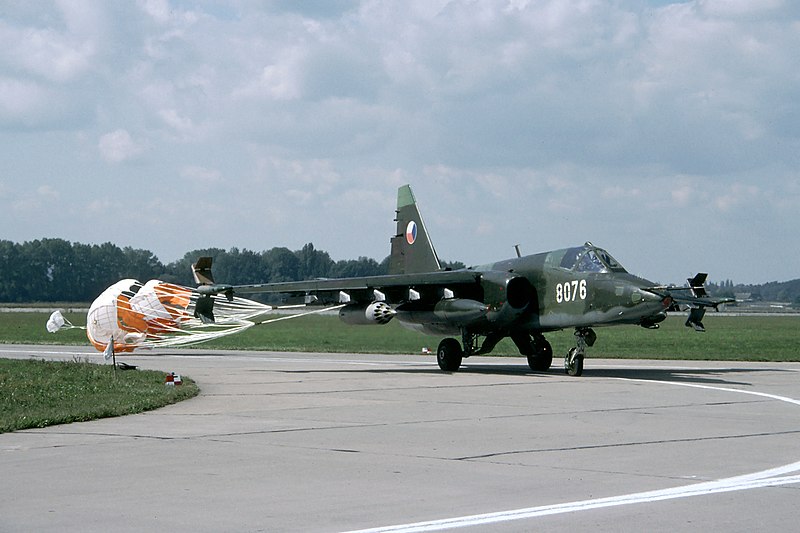 Файл:Su-25K Czech AF (19203095330).jpg