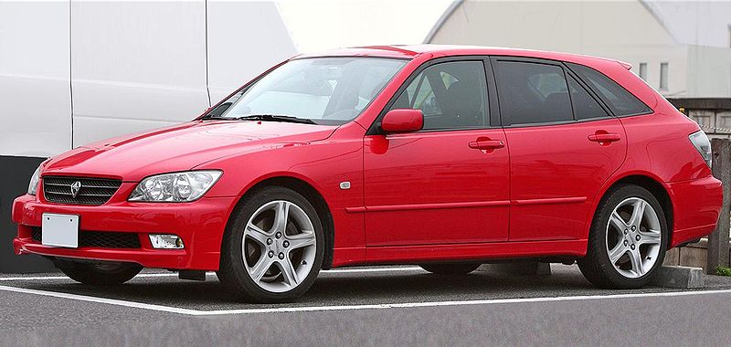 File:Toyota Altezza Gita AS300.JPG