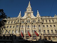 Boscolo Budapest Hotel, café in the ground floor, a 107-room hotel above