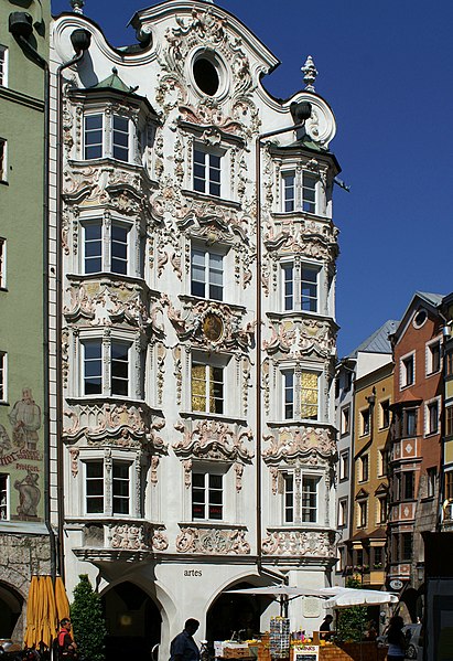 File:Helblinghaus3.JPG