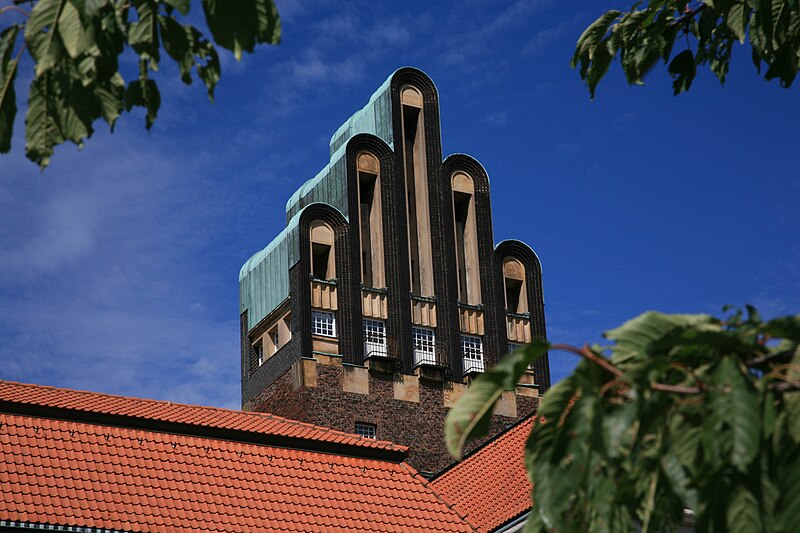 Файл:Hochzeitsturm in Darmstadt.jpg