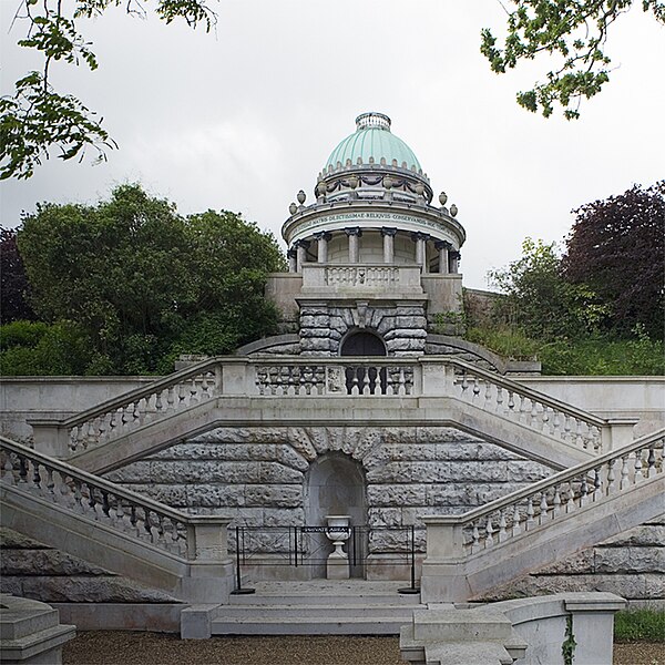 File:Kentmausoleum.jpg