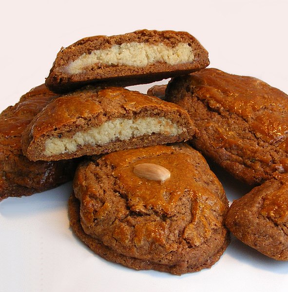 File:Gevulde speculaas.jpeg