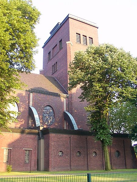 Archivo:Ickern Kath.Kirche St.Antonius.jpg