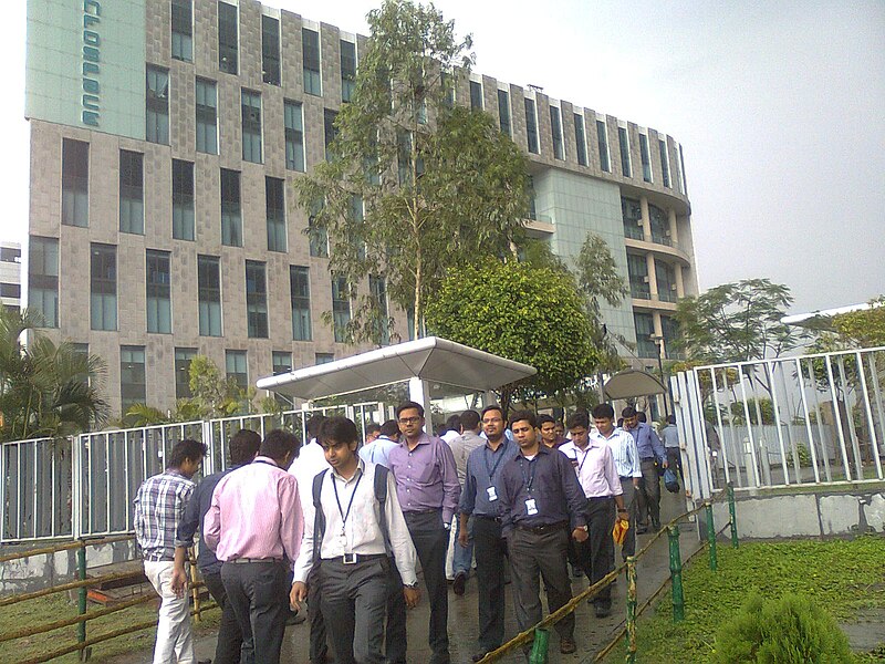 File:UnitechHi-TechITParkNewTown.jpg