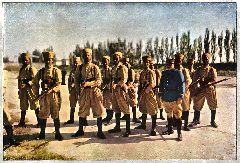 File:1914 Tirailleurs marocains.jpg