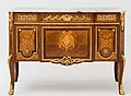 Chest of drawers made by Haupt in 1780.