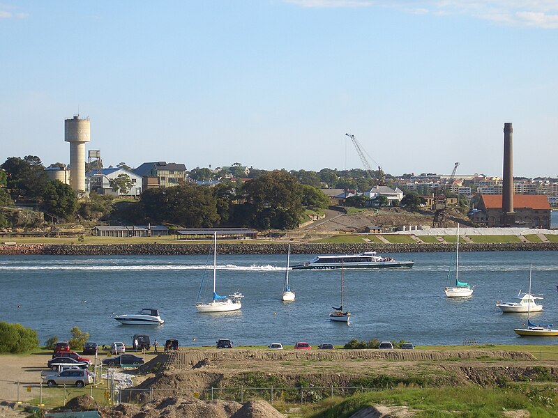 File:Cockatoo Island.JPG