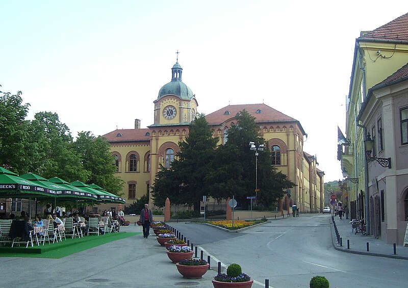 File:Gymnasium of Karlovci.jpg