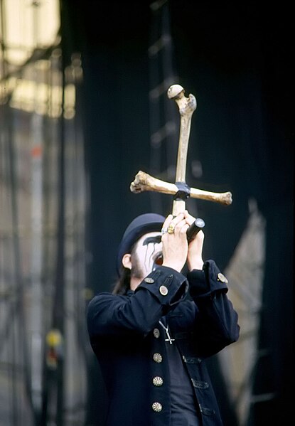 File:King Diamond live 1999.jpg