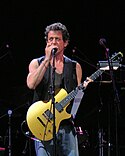 Lou Reed, músico nacido un 2 de marzo.