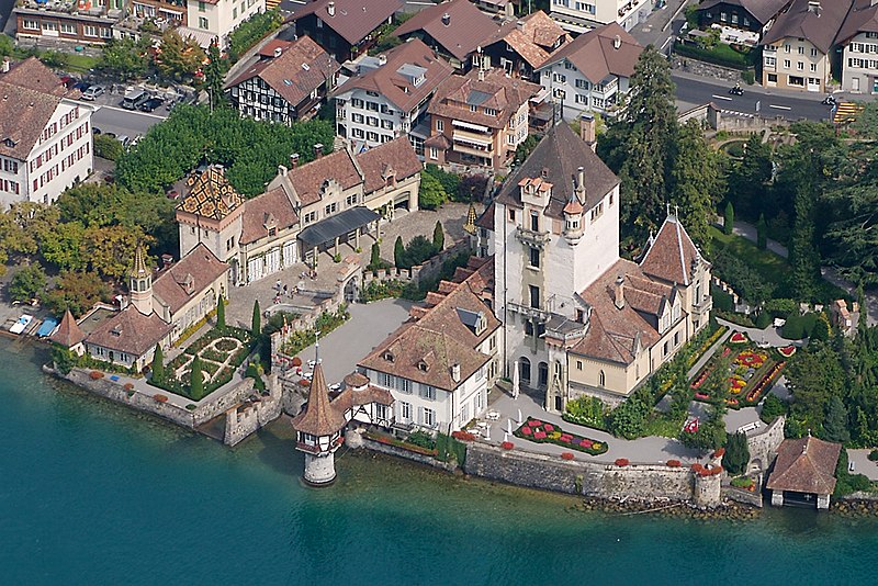 File:SchlossOberhofen 6376.jpg