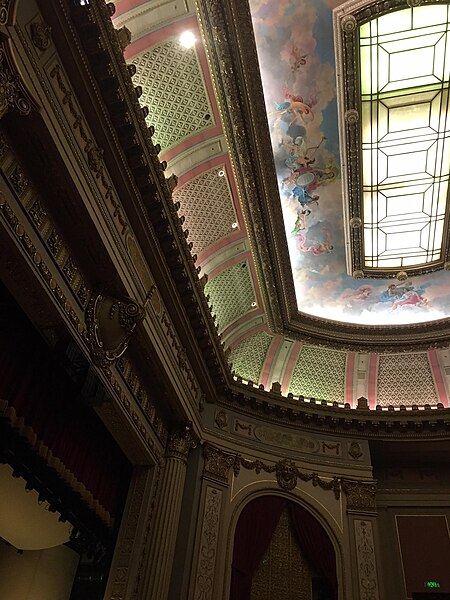 File:Yakima Capitol Theatre ceiling.jpg