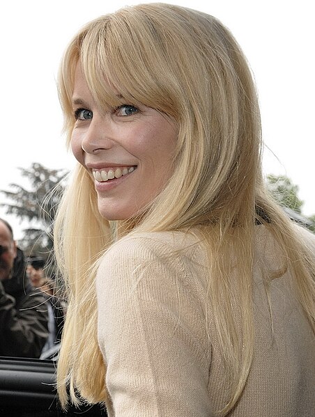 File:Claudia Schiffer 2009.jpg