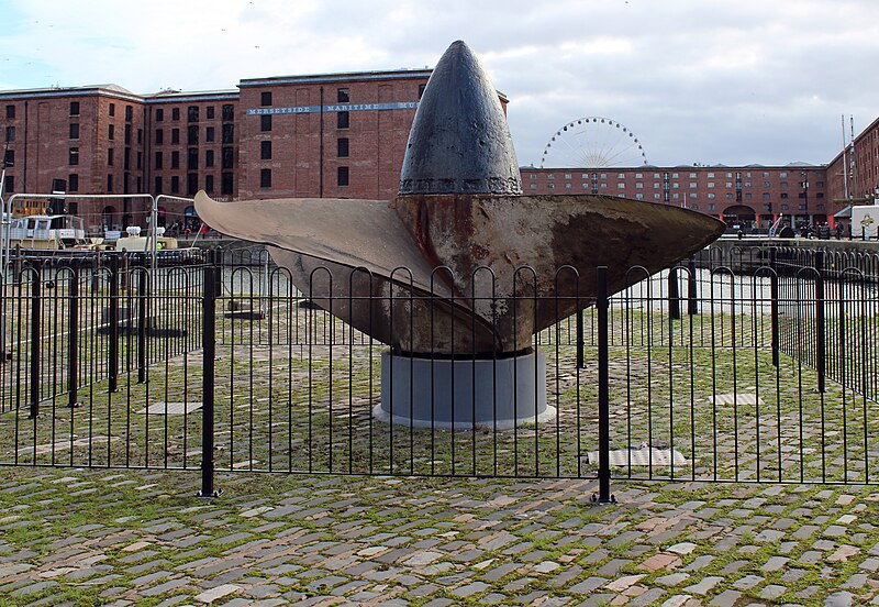 File:Lusitania propellor 2.jpg