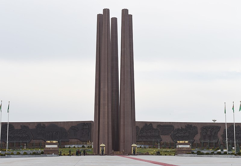 File:Eternal glory monument.jpg