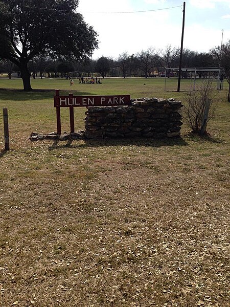 File:HulenParkCleburne.jpg