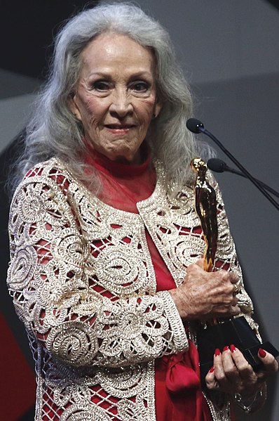 File:Isela Vega (cropped).jpg