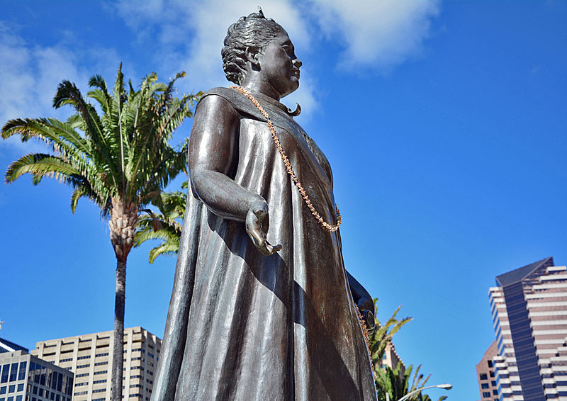 File:Liliʻuokalani Denkmal.jpg